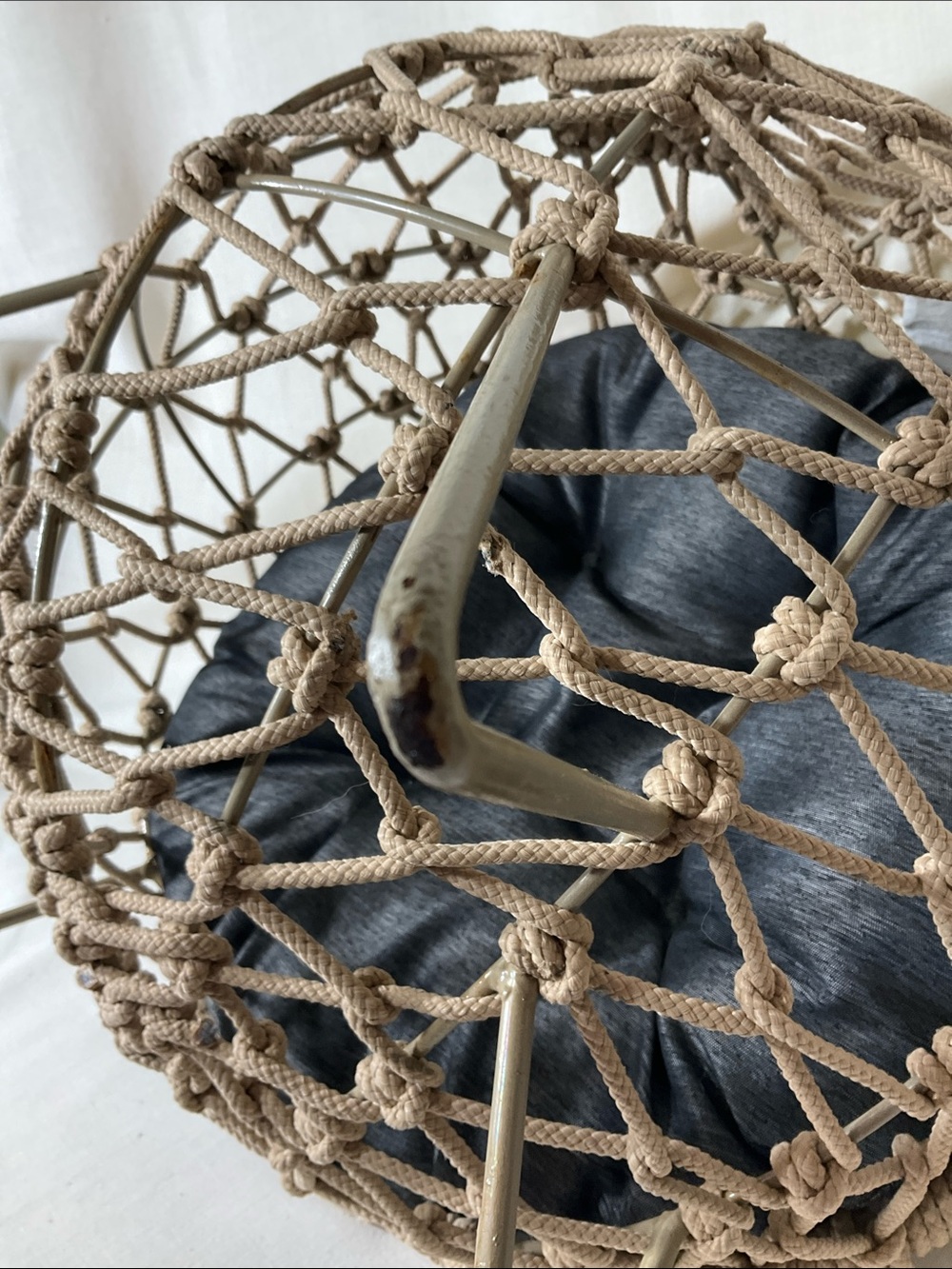 Woven Rope Cat Bed with Cushion - Picture 10 of 16